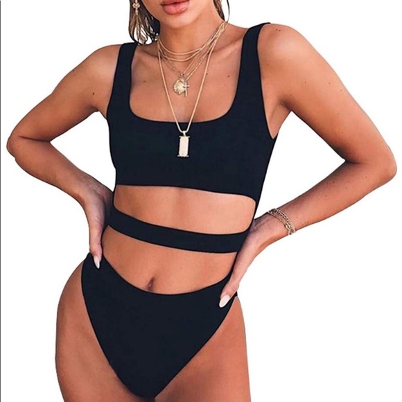 MiXiaoJie Black Cut-Out Bodysuit - Picture 3 of 9